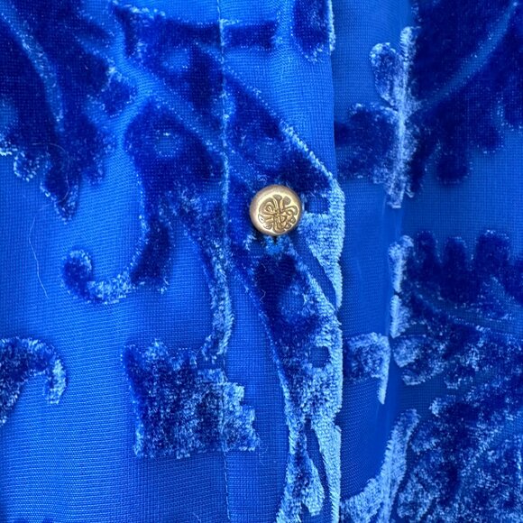 Soft Surroundings Size XS Floreat Velvet Floral Embossed Shirt in Saphire - Picture 4 of 8